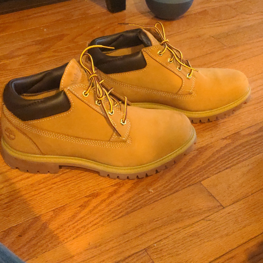 Like New - Men's Timberland Premium Waterproof Oxford Boots (Wheat Nubuck, 8.5)